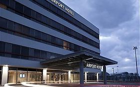 Isg サビハ ギョクチェン エアポート ホテル